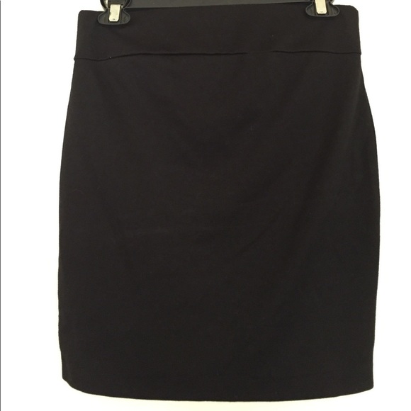 Black Mini Sequin Skirt - Picture 2 of 5